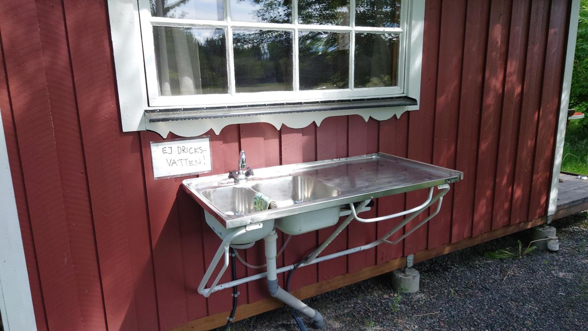 Liten Enklare Klimatsmart Stuga I Roslagen Östhammar Quarto foto